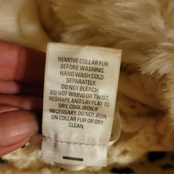 Faux fur colar knitted bureau - Picture 4 of 4